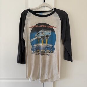 Journey raglan baseball tee